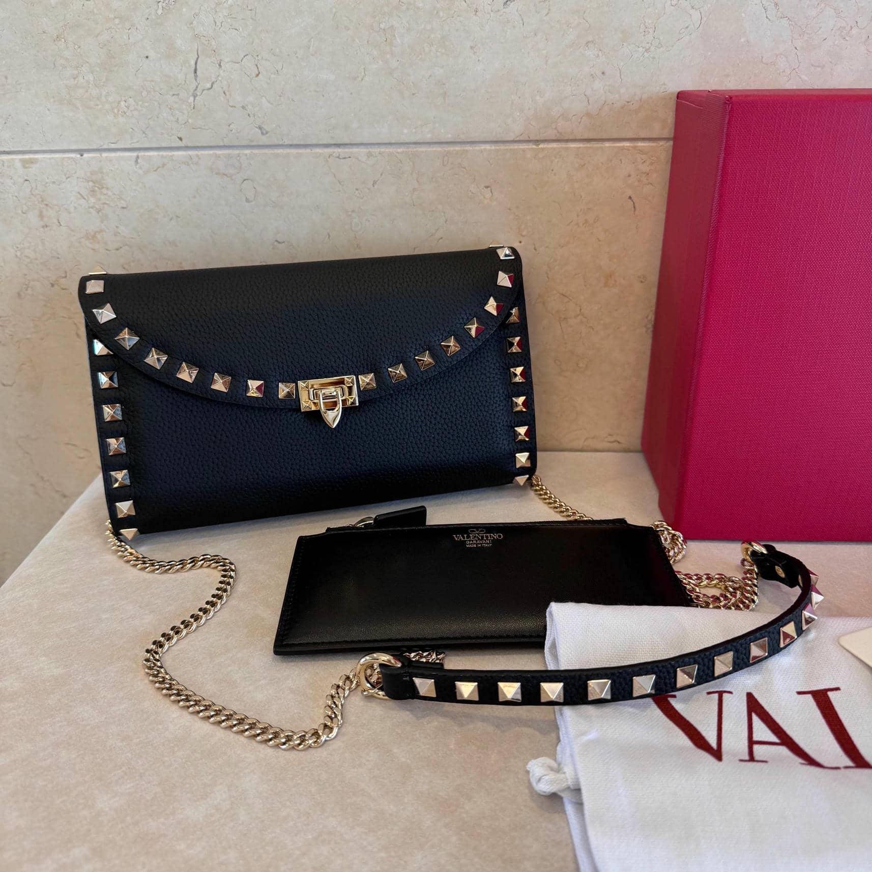 Garavani Rockstud Shoulder